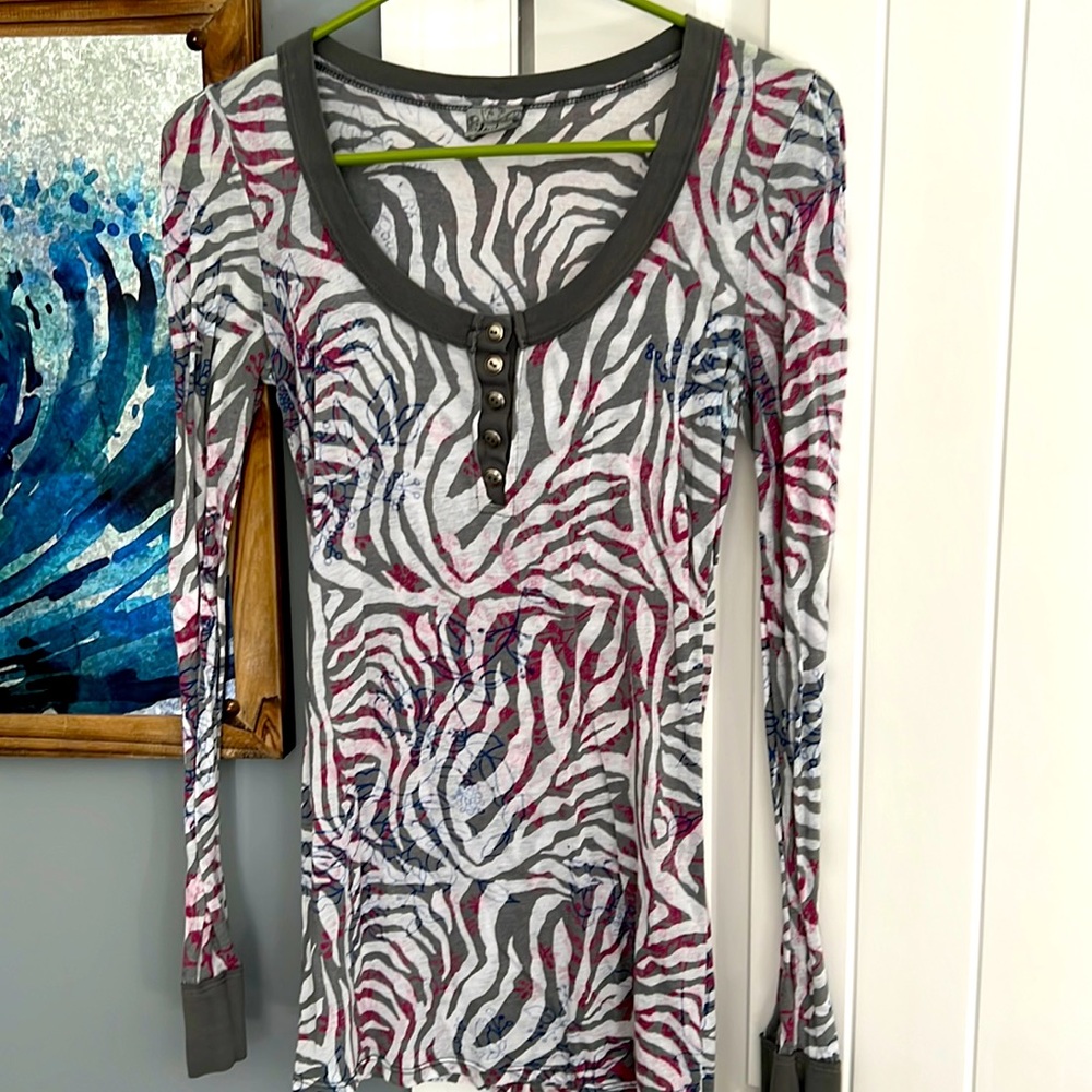 Long sleeve top